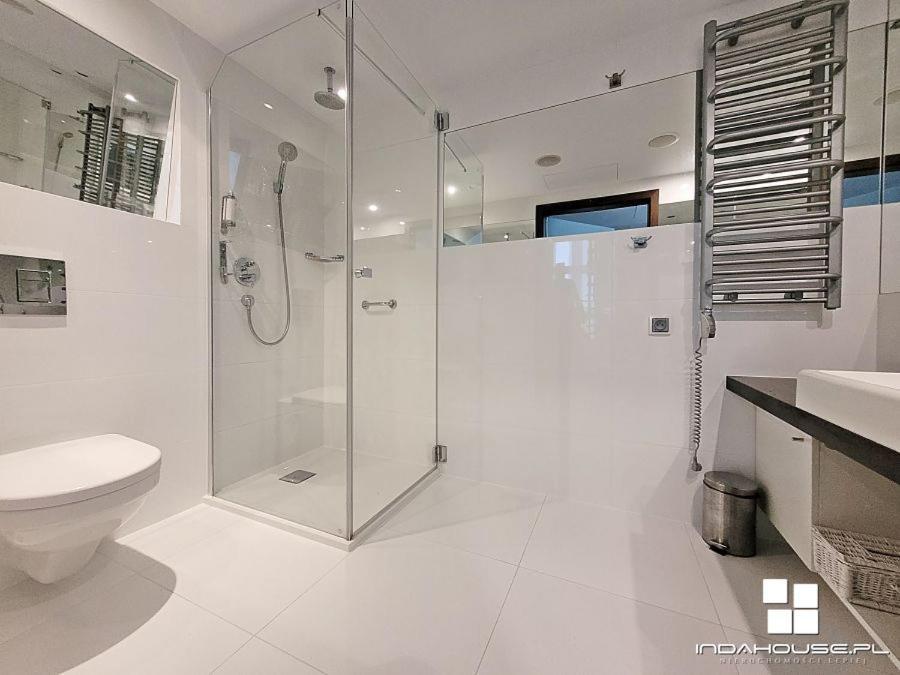 Apartamentyprzymorzu Marine***** Apartament Dwupoziomowy Z Widokiem Na Morze 코워브제크 외부 사진